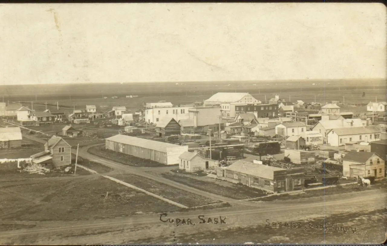 Aerial view of Cupar from above, about 1913